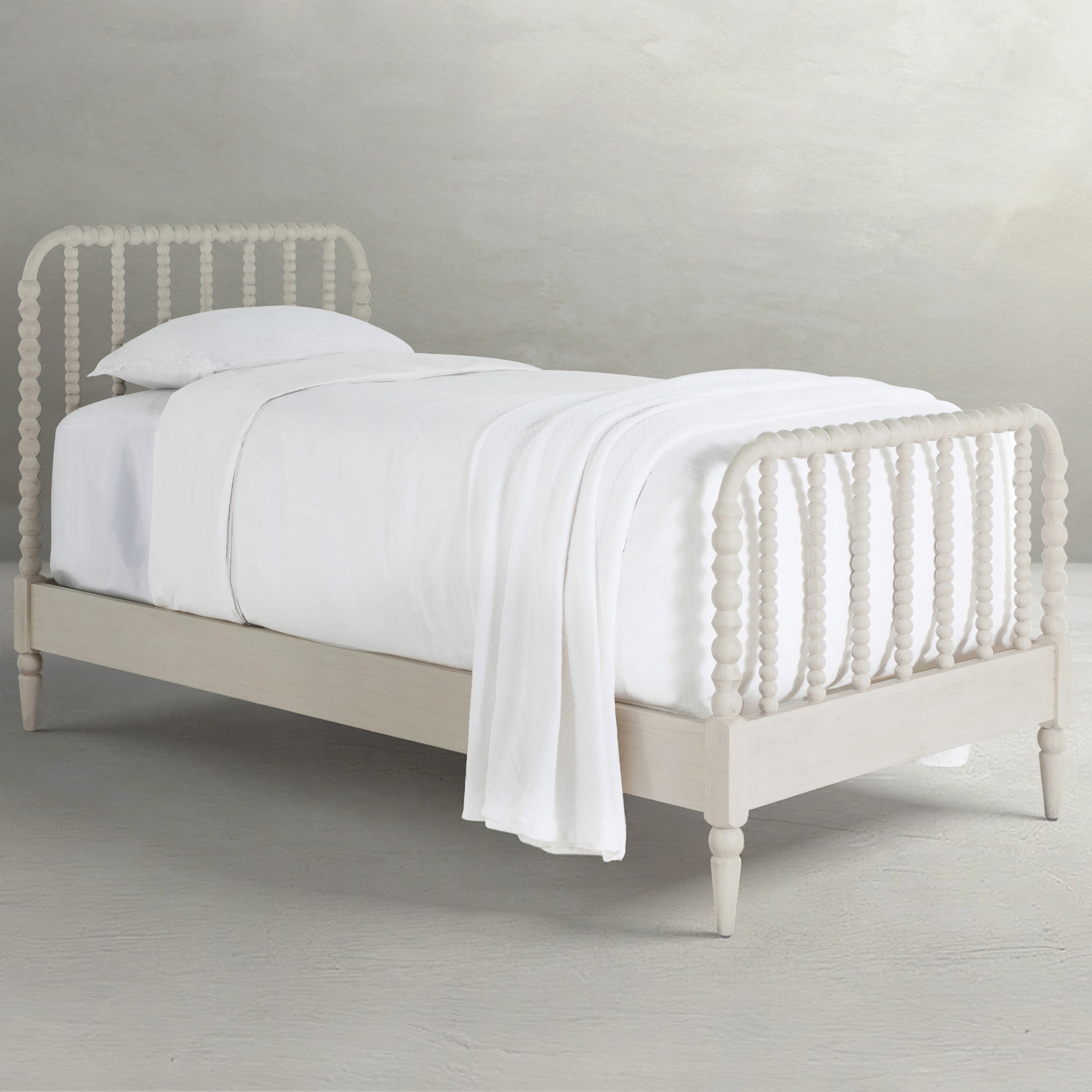 Jennifer Bed - Twin