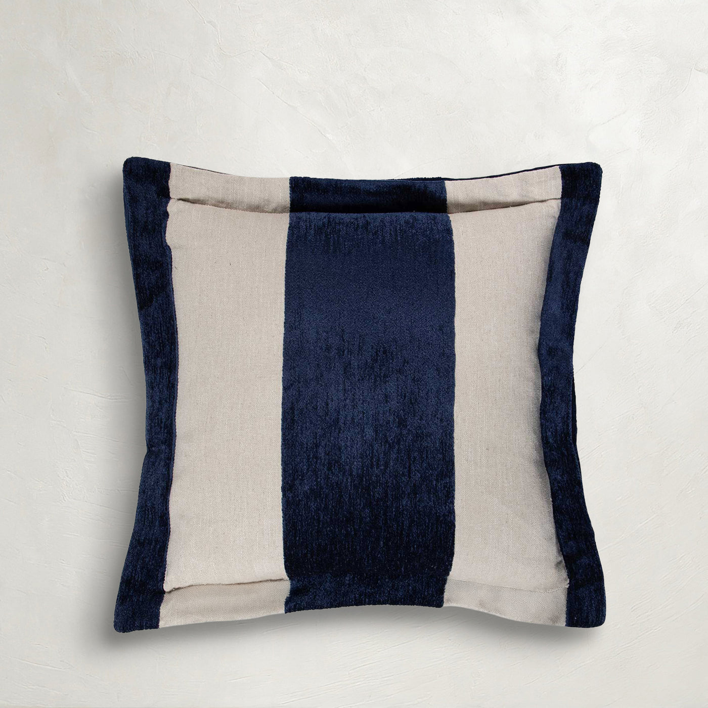 navy-wj-100422