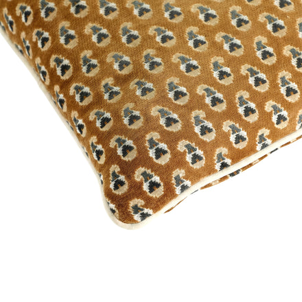 camel-wj-100589